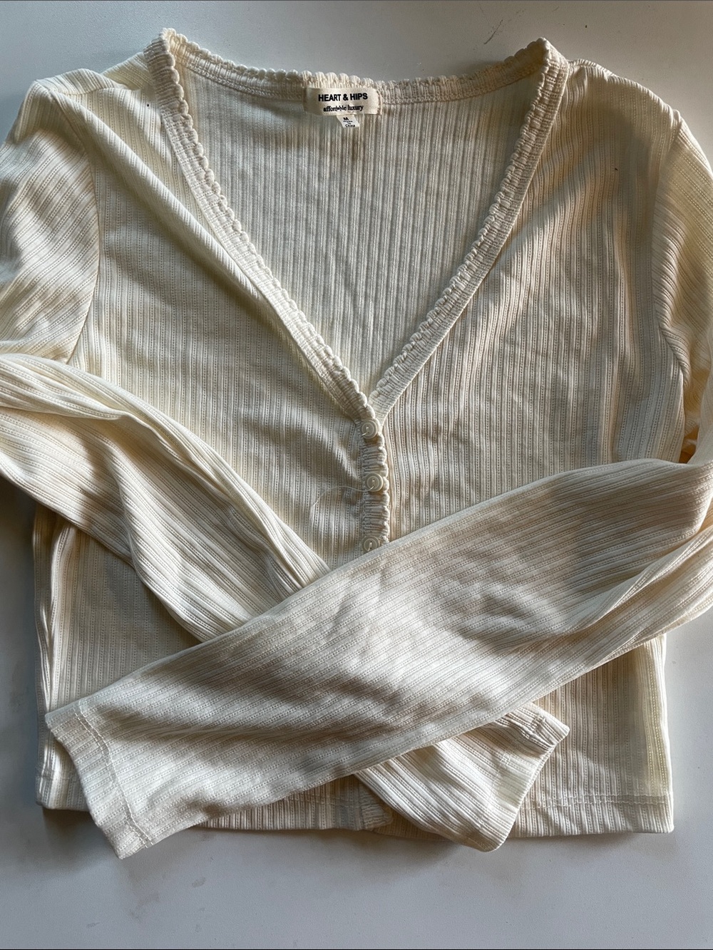 Heart Hips Cream Ribbed V-Neck Button shirt